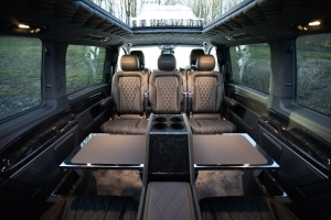Luxury Mercedes V Class People Carriers - Business Model (7 seats) - Gallery - Senzati