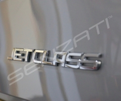 Senzati-V-Class-Jet-Class-Business-Plus-Model-in-Red-with-6-Seats-Pic-14