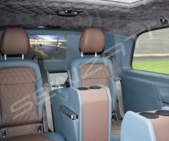 Senzati-V-Class-Jet-Class-Jet-Spec-with-Twin-Consoles-Blue-Brown-Interior-Pic-12