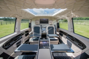 JET SPEC MODEL™ 6 SEATS