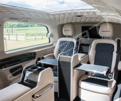 Senzati-V-Class-Jet-Class-Jet-Spec-with-Twin-Consoles-Black-Cream-Interior-Pic-10