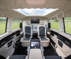 Senzati-V-Class-Jet-Class-Jet-Spec-with-Twin-Consoles-Black-Cream-Interior-Pic-3