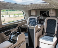 Senzati-V-Class-Jet-Class-Jet-Spec-with-Twin-Consoles-Black-Cream-Interior-Pic-9