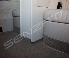 Senzati-V-Class-Jet-Class-Jet-Spec-with-Twin-Cream-Consoles-Leather-Uppers-Pic-5