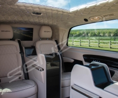 Senzati-V-Class-Jet-Class-Jet-Spec-with-Twin-Cream-Consoles-Suede-Uppers-Pic-17
