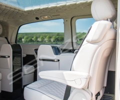 Senzati-V-Class-Jet-Class-Jet-Spec-with-Twin-Cream-Consoles-Suede-Uppers-Pic-18