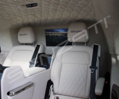Senzati-V-Class-Jet-Class-Jet-Spec-with-Twin-Cream-Consoles-Suede-Uppers-Pic-5