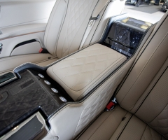 2024-VIP-V-Class-Beige-7-seat-25