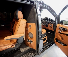 2024-VIP-V-Class-Brogue-9
